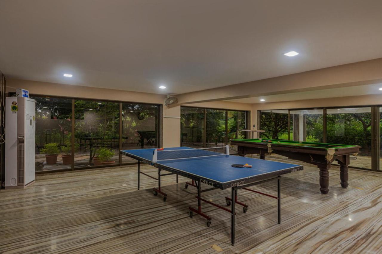 Saffronstays Aura, Alibaug - Luxury Pool Villa With A Game Room And Spacious Lawn Alībāg Exterior photo