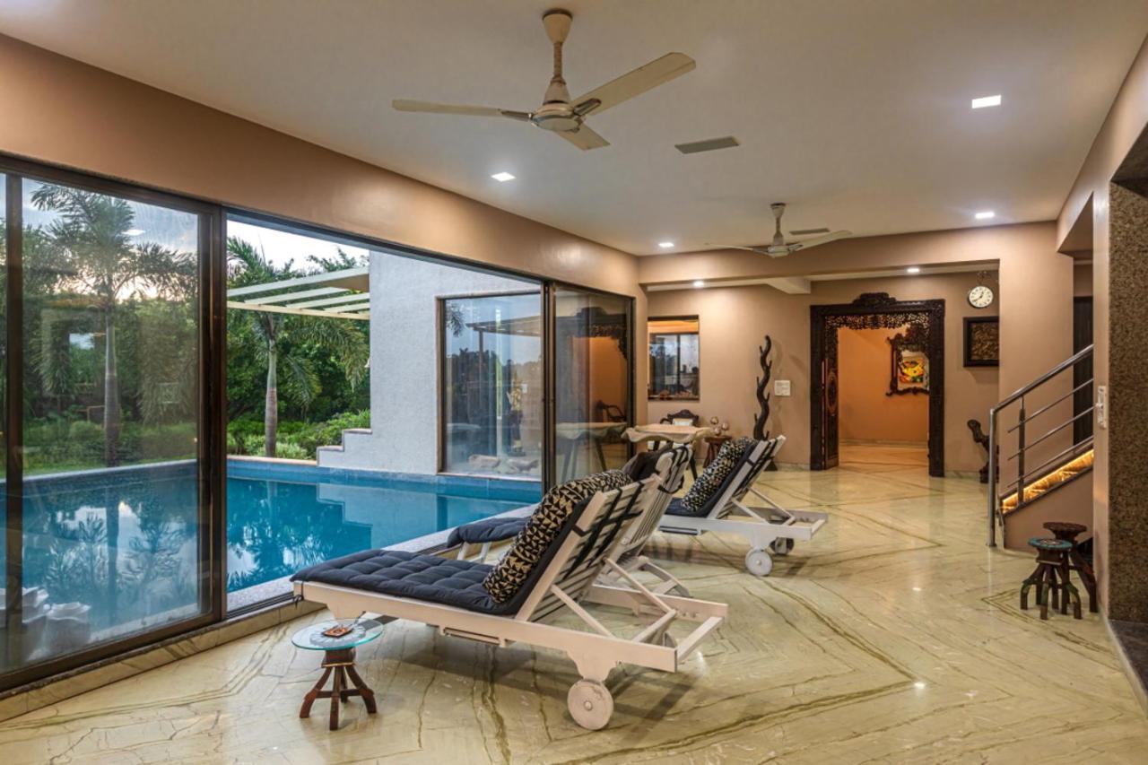 Saffronstays Aura, Alibaug - Luxury Pool Villa With A Game Room And Spacious Lawn Alībāg Exterior photo